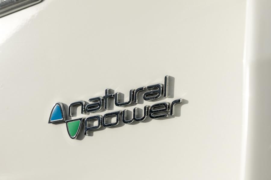Логотип Fiat Doblo Cargo Maxi Natural Power (263) 2017 года  (фото 2 из 12)